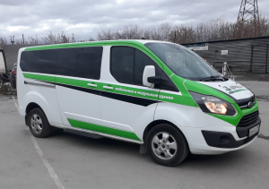 Оклейка машины пленкой