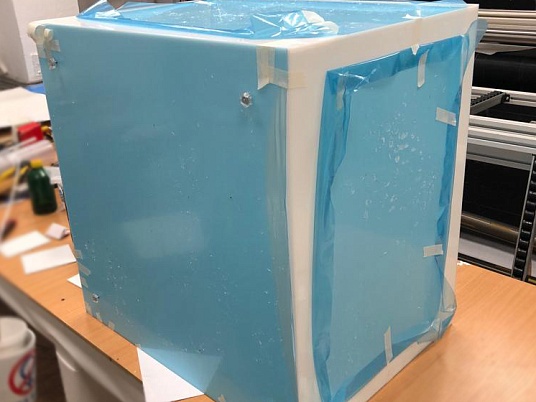 Короб из оргстекла