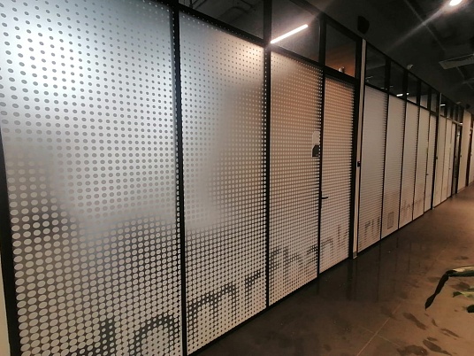 Монтаж и демонтаж плёнок