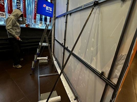 Аренда Press Wall для баннеpов и фoтoзoн 3000х2500мм