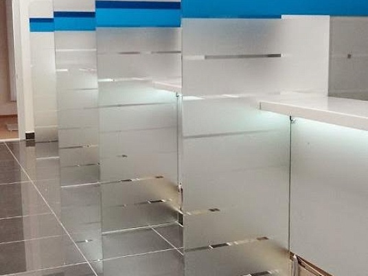 Монтаж и демонтаж плёнок